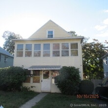 Building Photo - 7 Willoughby St