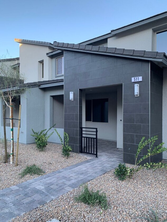 511 Sonoma Range St, Las Vegas, NV 89138 House Rental in Las Vegas