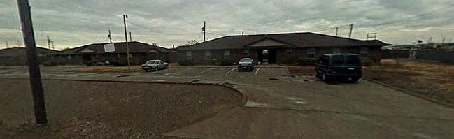 Foto del edificio - 900 Harmon Ave