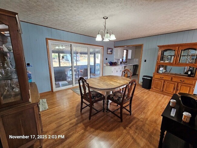 Foto del edificio - 253 Goodpasture Hollow Rd