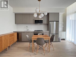 Building Photo - 101 Cathedral High St