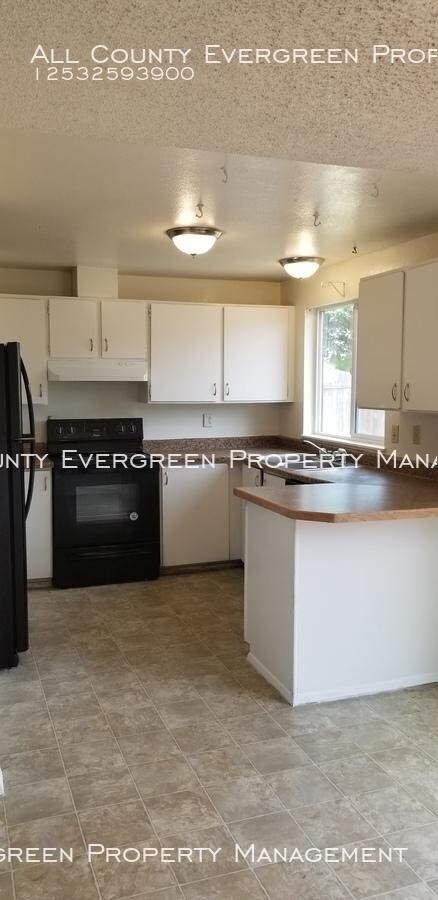 Foto del edificio - 3 bedroom in Kent WA 98031