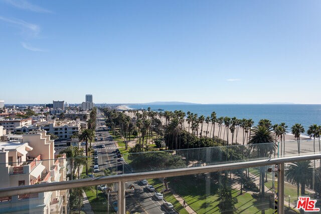 Foto del edificio - 535 Ocean Ave