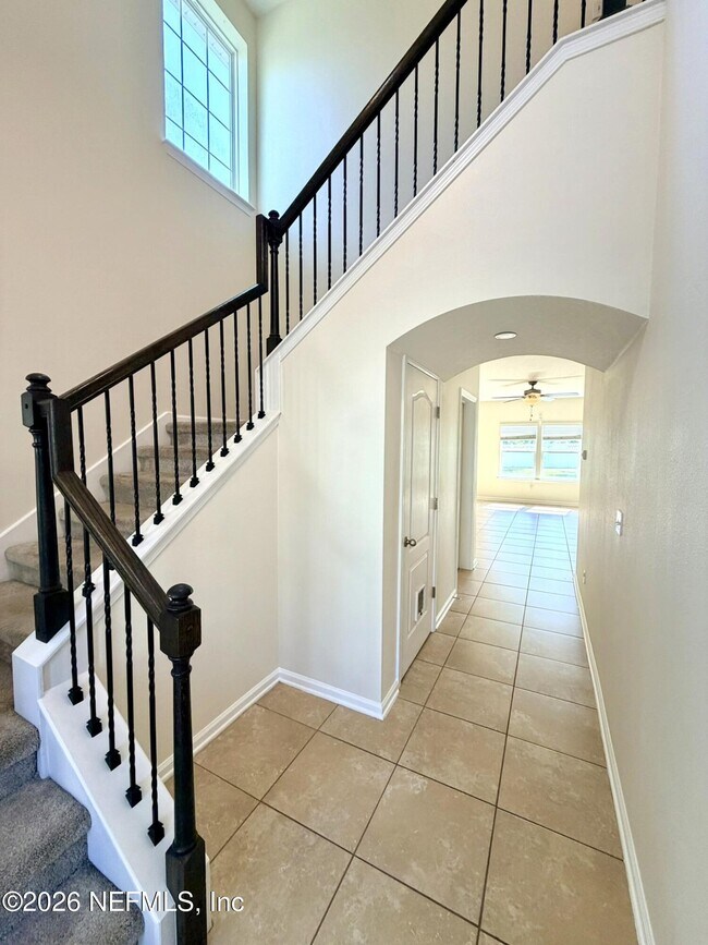 Foto del edificio - 395 Forest Meadow Ln