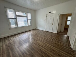 Building Photo - 661 Orange Ave E
