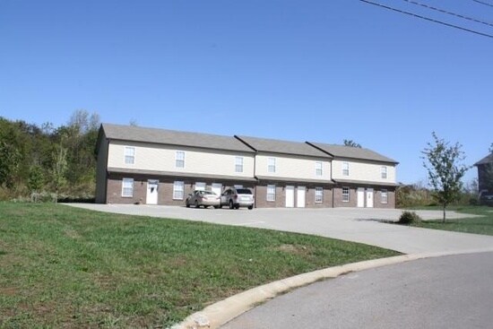 Primary Photo - 525 Patriot Park Ct
