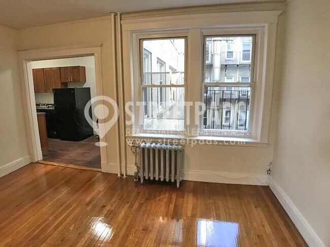 Foto del edificio - 1 bedroom in Boston MA 02215