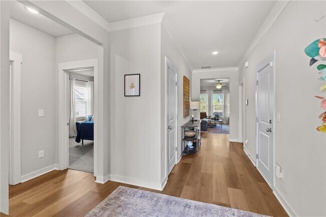 Foto del edificio - 4341 Links Blvd