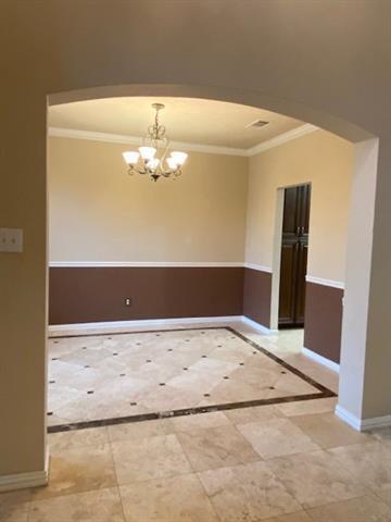 Building Photo - 508 Briar Oaks Dr