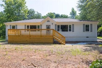Building Photo - 522 Stell Rd