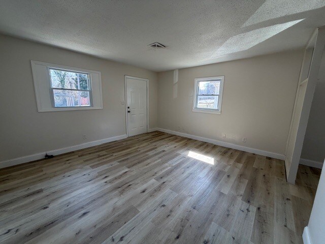 Foto del edificio - 910 Richland St