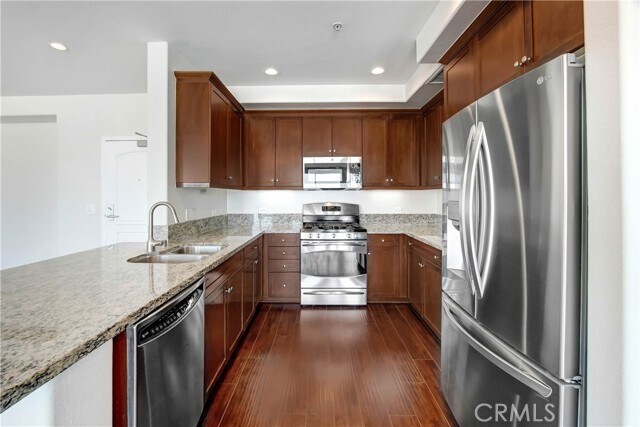 Foto del edificio - 629 Traction Ave