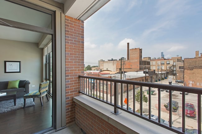 Foto del edificio - 2296 S Michigan Ave