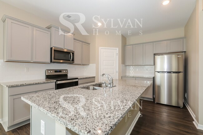 Foto del edificio - 2623 Lovejoy Crossing Dr