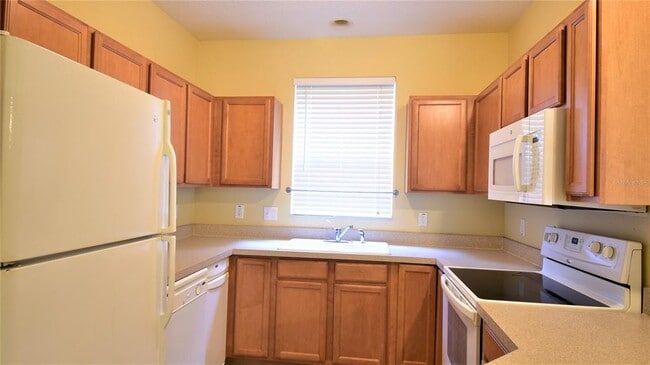 Building Photo - 11012 Black Swan Ct