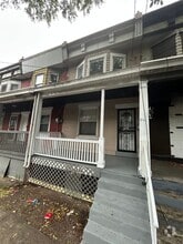 Building Photo - 680 Southard St
