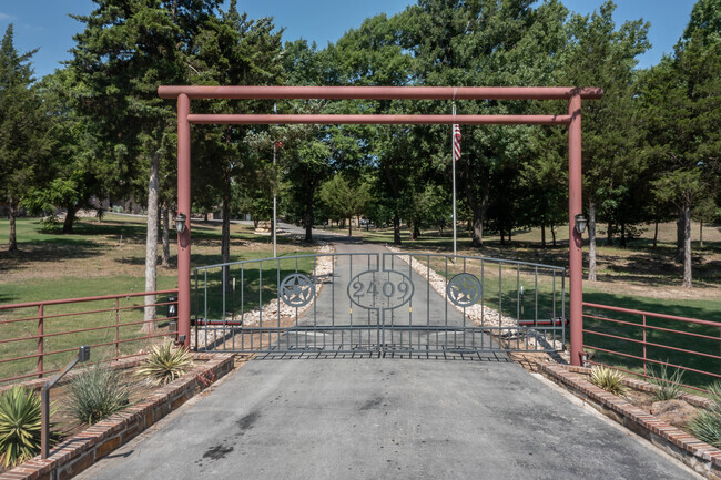 Entrada - Country View Duplexes