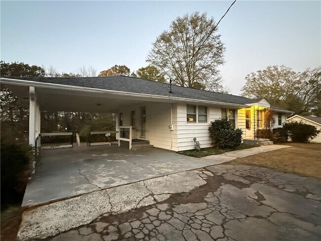 Foto del edificio - 498 Ridge Ave