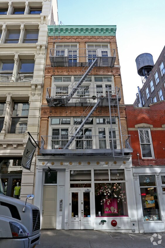 Building Photo - 116 Prince St