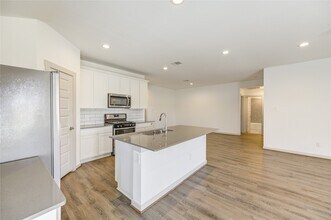 Building Photo - 29522 Paytons Park Ct