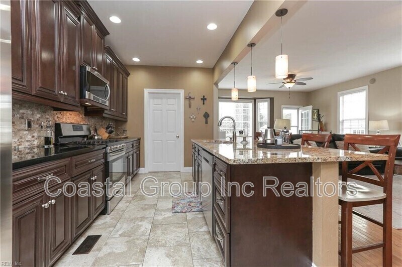 Foto principal - 1363 Eagle Ave