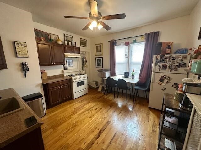 Primary Photo - 473 Centre St