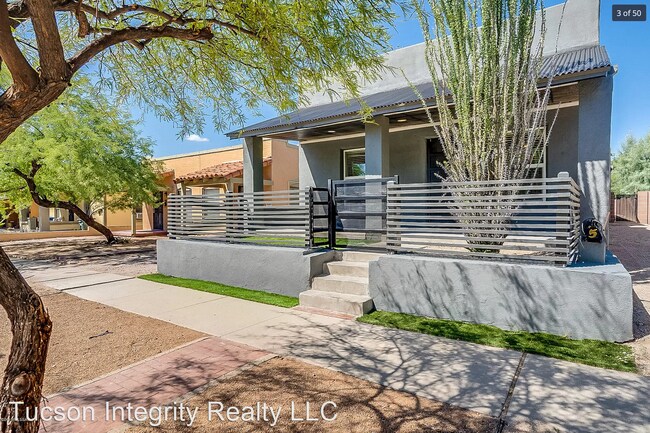 Foto del edificio - 835 E 8th St