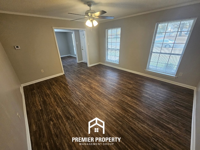 Photo - 5740 Fox Bend Ave House