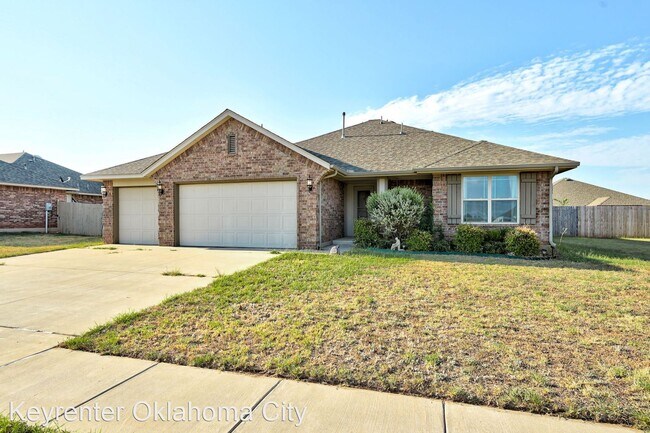 Building Photo - 3 br, 2 bath House - 915 Lazywood Dr