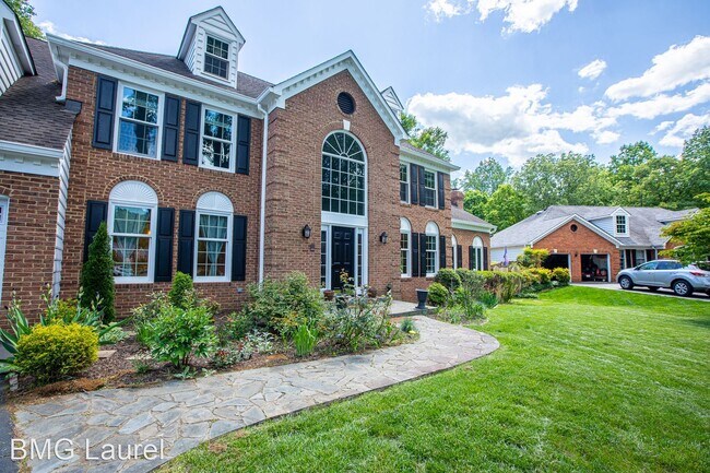 Foto del edificio - 5 br, 3.5 bath House - 533 Post Oak Rd