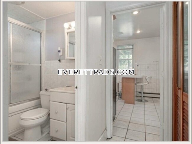 Foto del edificio - 121 Hancock St