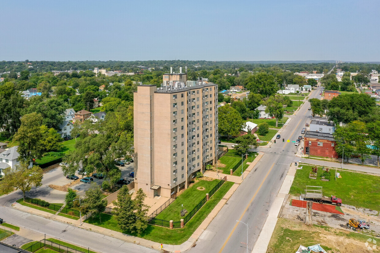 Foto del edificio - Evans Tower