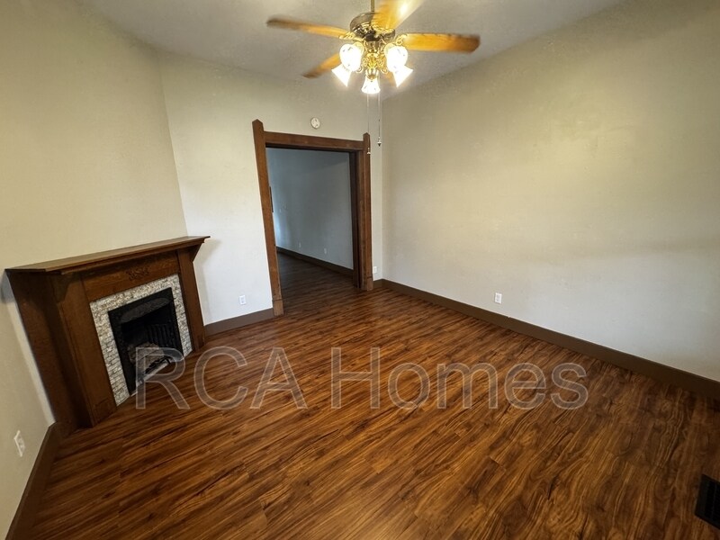 Foto principal - 2317 Prospect St