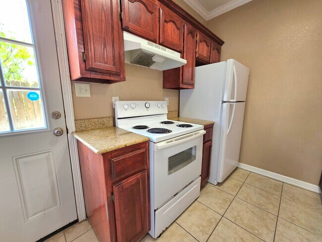 Foto del edificio - 3013 Treasure Haven Dr