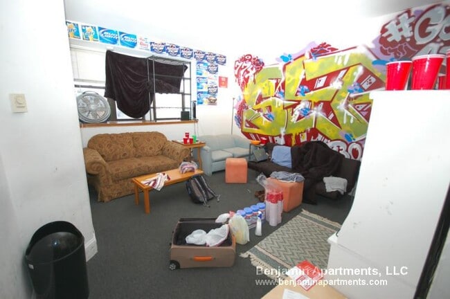 Foto del edificio - 774 Columbus Ave