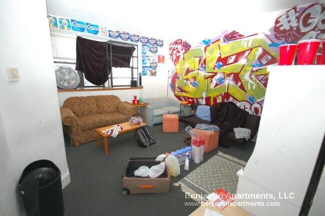 Building Photo - 774 Columbus Ave