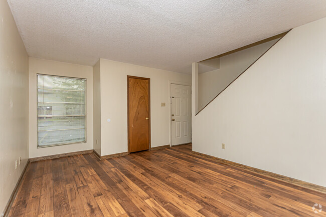 2HAB, 1.5BA - 1,050 ft² - The Meadows Apartments