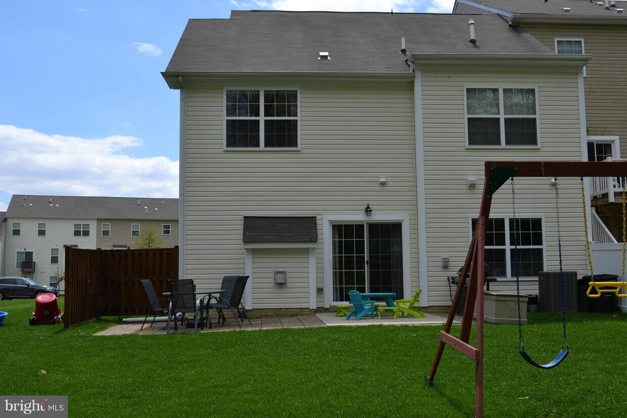 29267 Superior Cir, Easton, MD 21601 Townhome Rentals in Easton MD