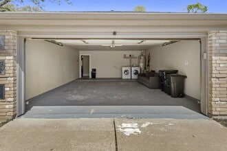 Building Photo - 20082 N Pecos Valley Trail