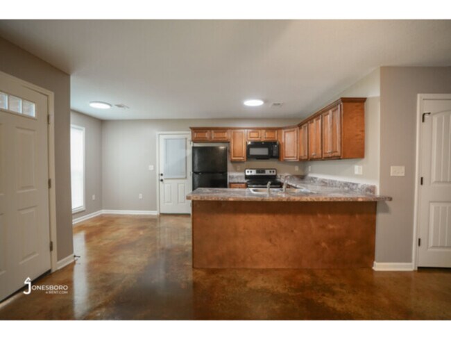 Foto del edificio - 3887 Turfway: 3BR 2BA house!