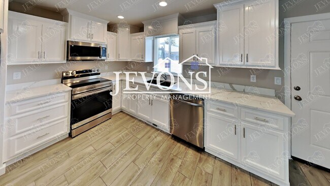 Foto del edificio - 1912 W Mead Ave