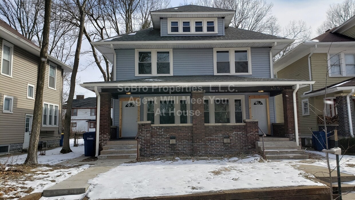 4645 N College Ave, Indianapolis, IN 46205 Townhome Rentals in