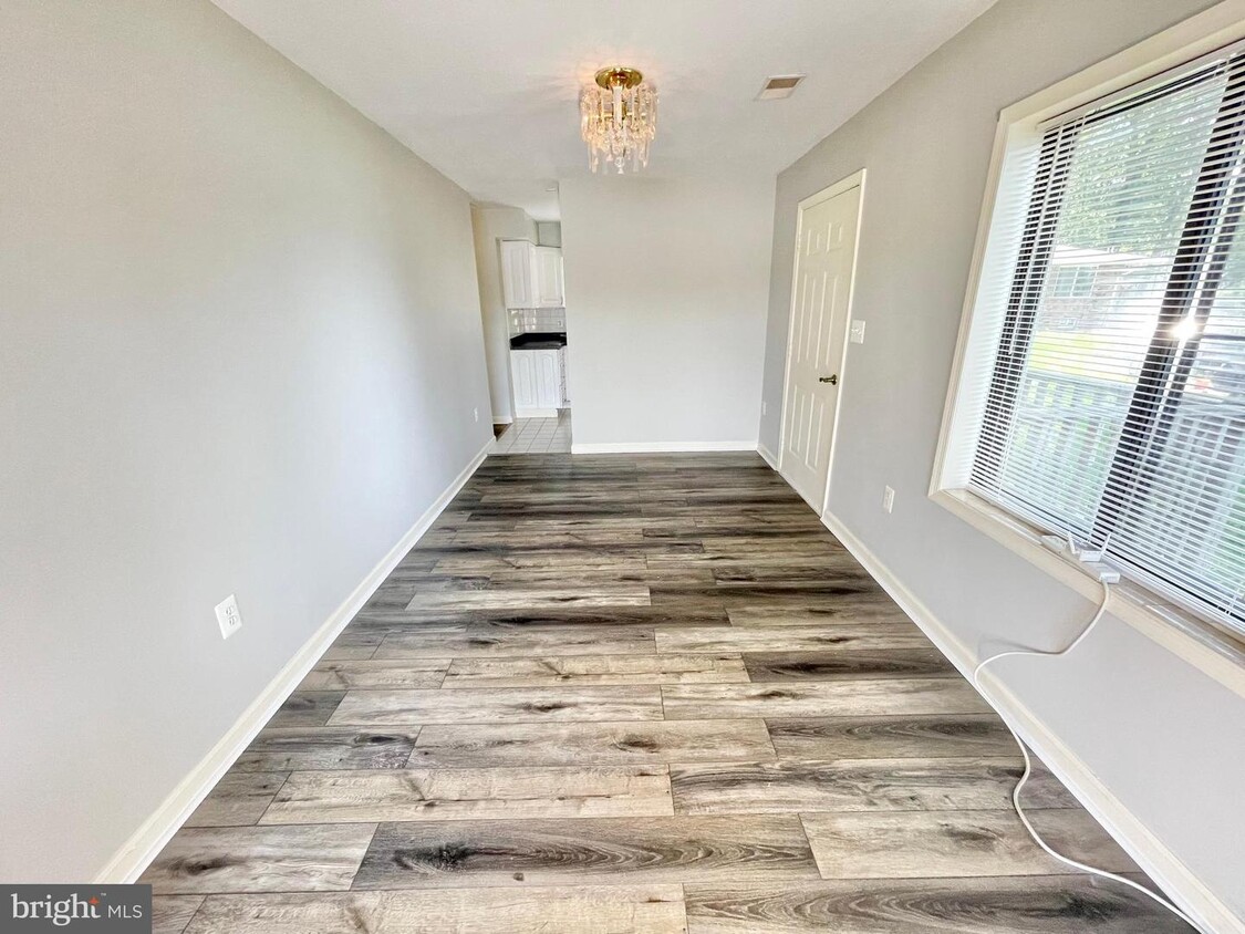 Foto principal - 18212 Possum Point Rd