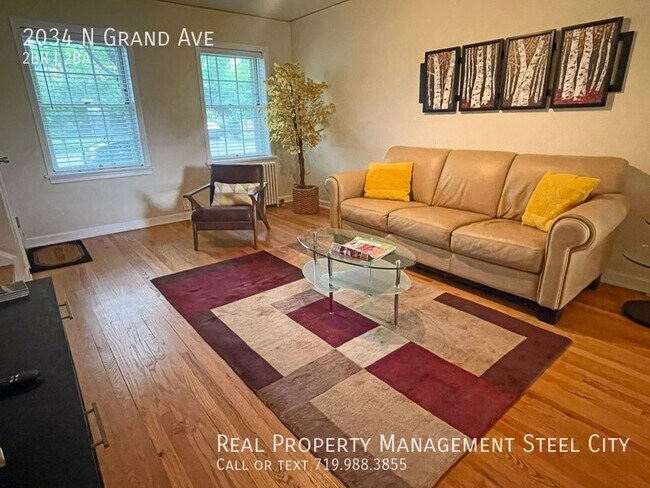 Building Photo - 2 Bedroom 1.5 Bath Home - Flexible Lease 3...