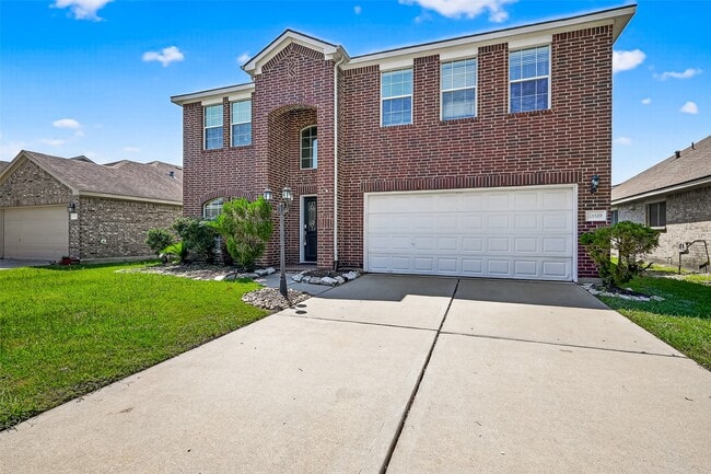 Foto del edificio - 18519 Bare Meadow Ln