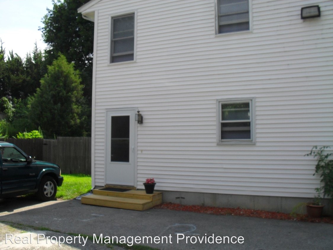 Primary Photo - 1 br, 1 bath Apartment - 19 Stone St. Apt #1