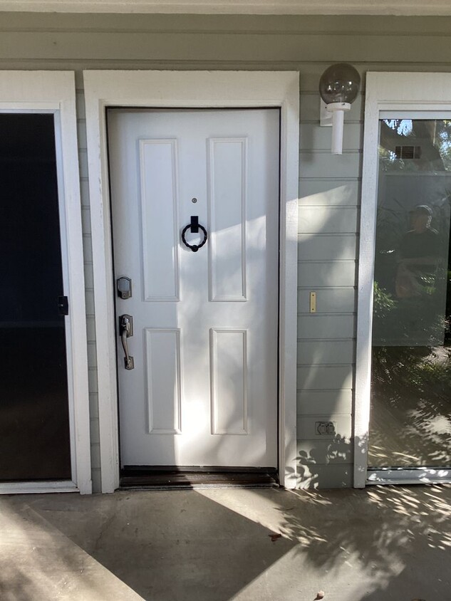 Primary Photo - Updated 1 Bedroom Apartment in Goleta!