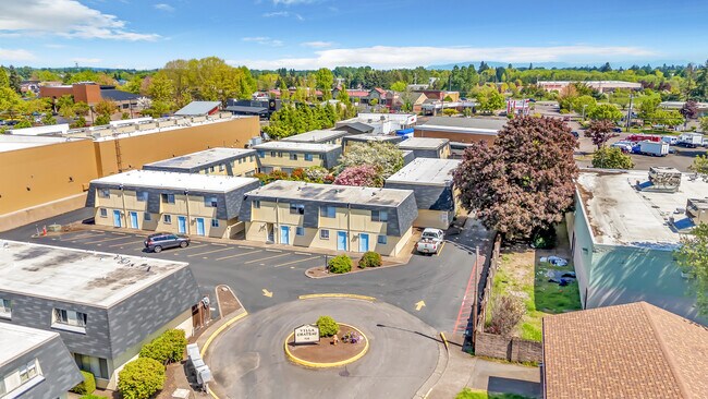 Foto del edificio - Villa Chateau Apartments