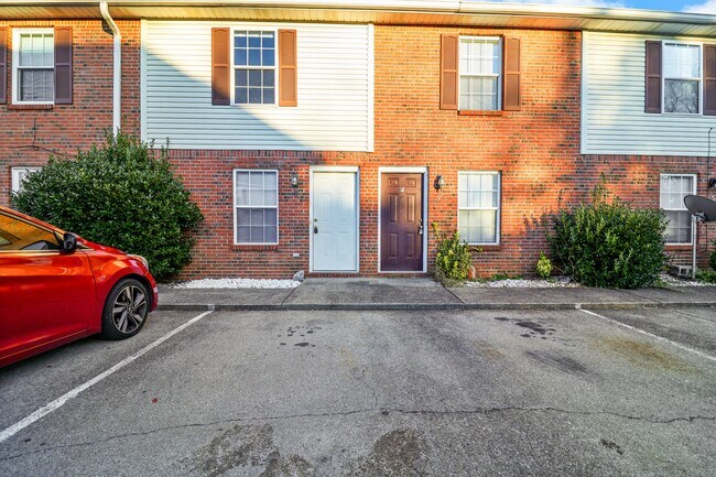 Foto del edificio - 284 Raleigh Dr