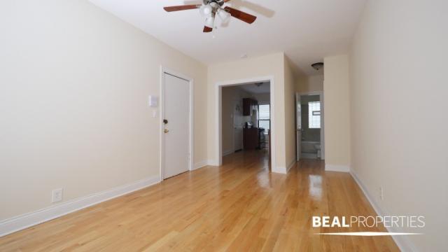 Building Photo - 0 bedroom in CHICAGO IL 60657